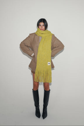 צעיף ננסי צהוב