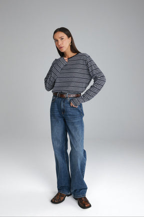 חולצת מורנה פסים נייבי/לבן