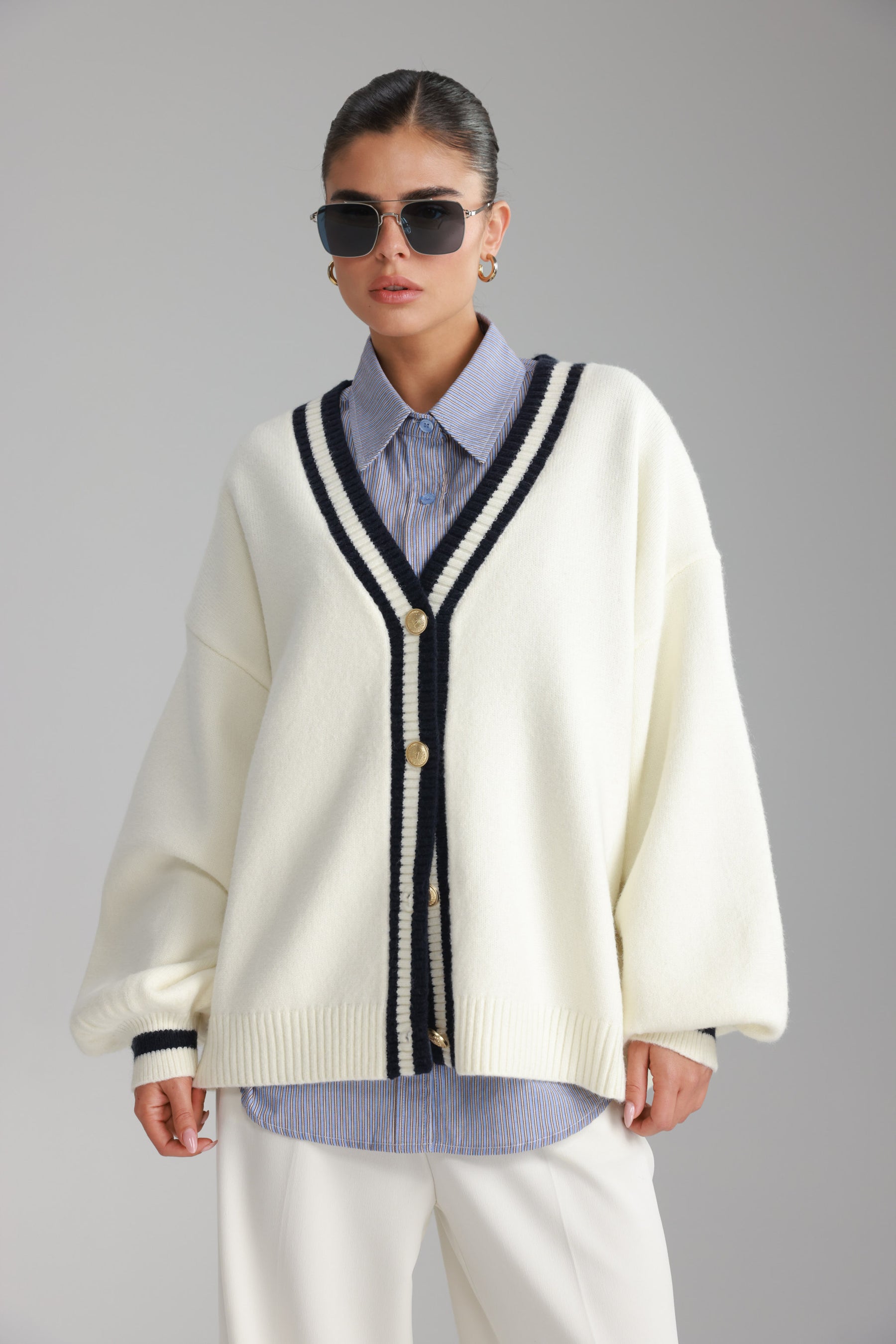 סוודר לוקה שמנת