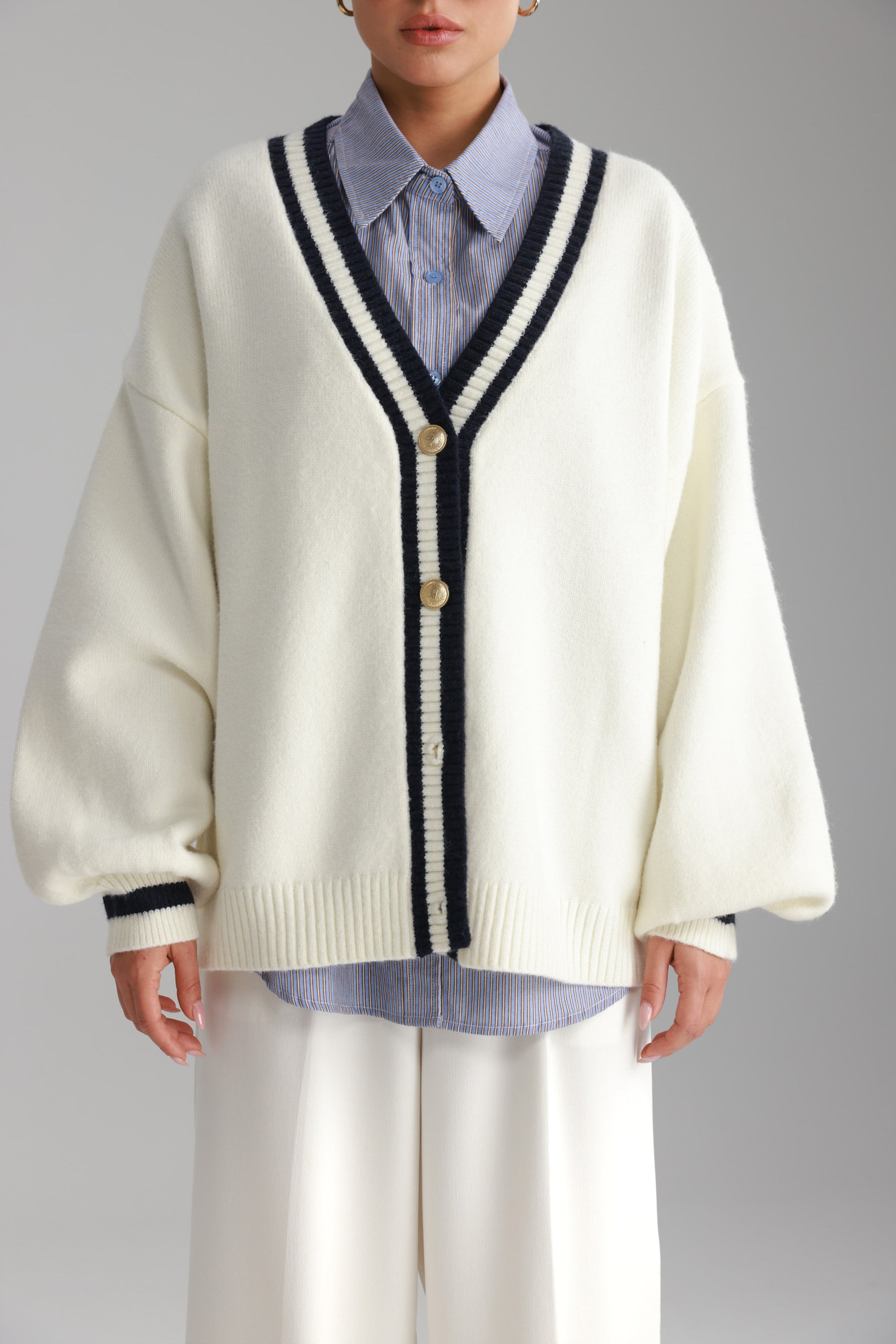 סוודר לוקה שמנת