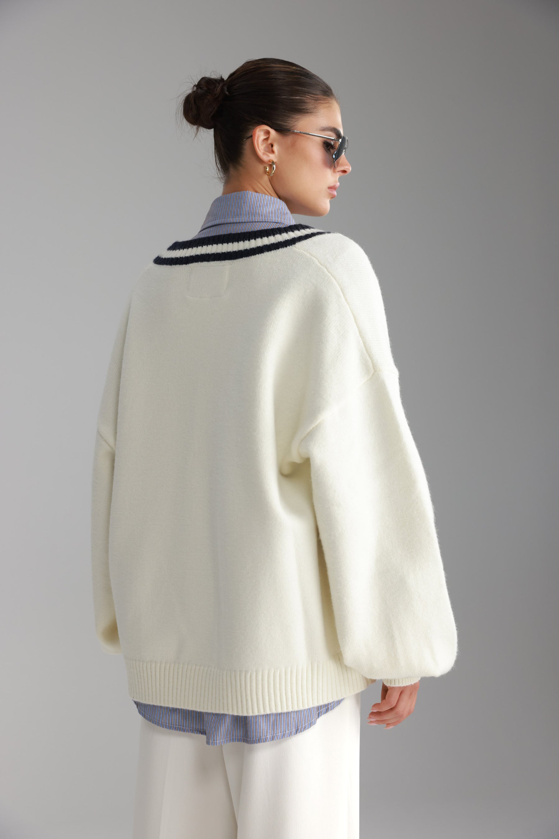 סוודר לוקה שמנת