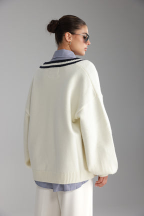 סוודר לוקה שמנת