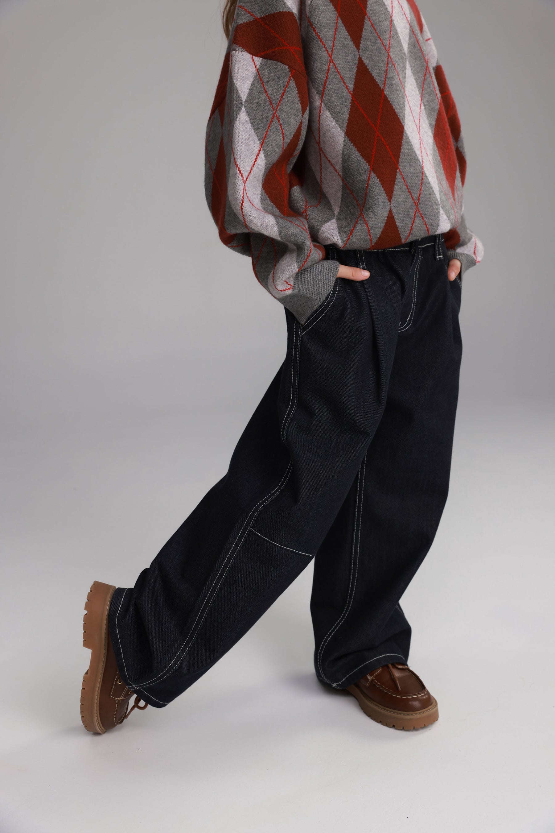 ג'ינס קוניל כחול כהה