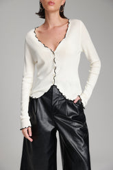 חולצת אריקה שמנת