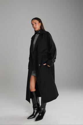 טרנץ' מייק שחור