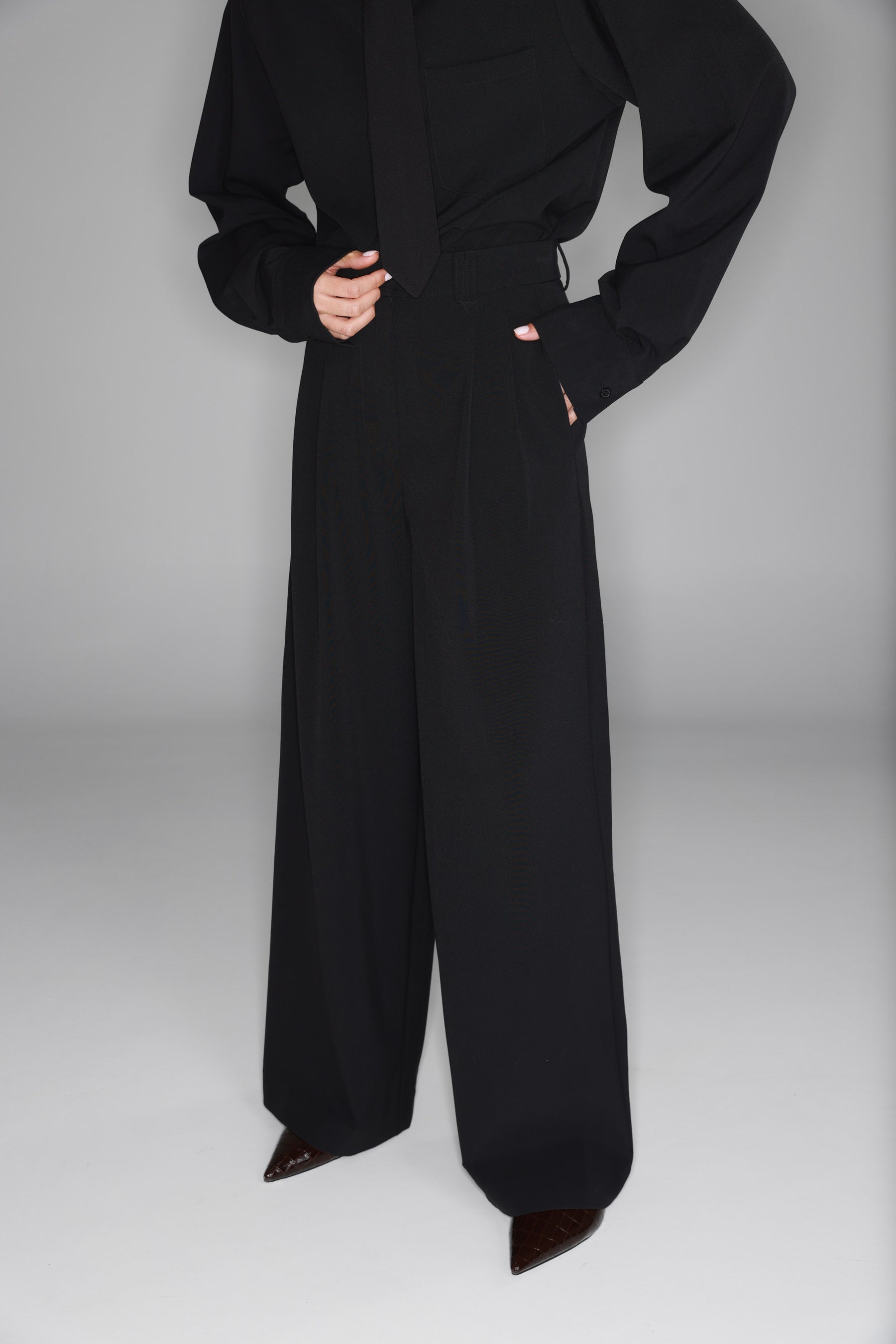 מכנסי מרגי שחורים