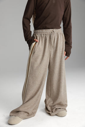 מכנסי טניה בז'