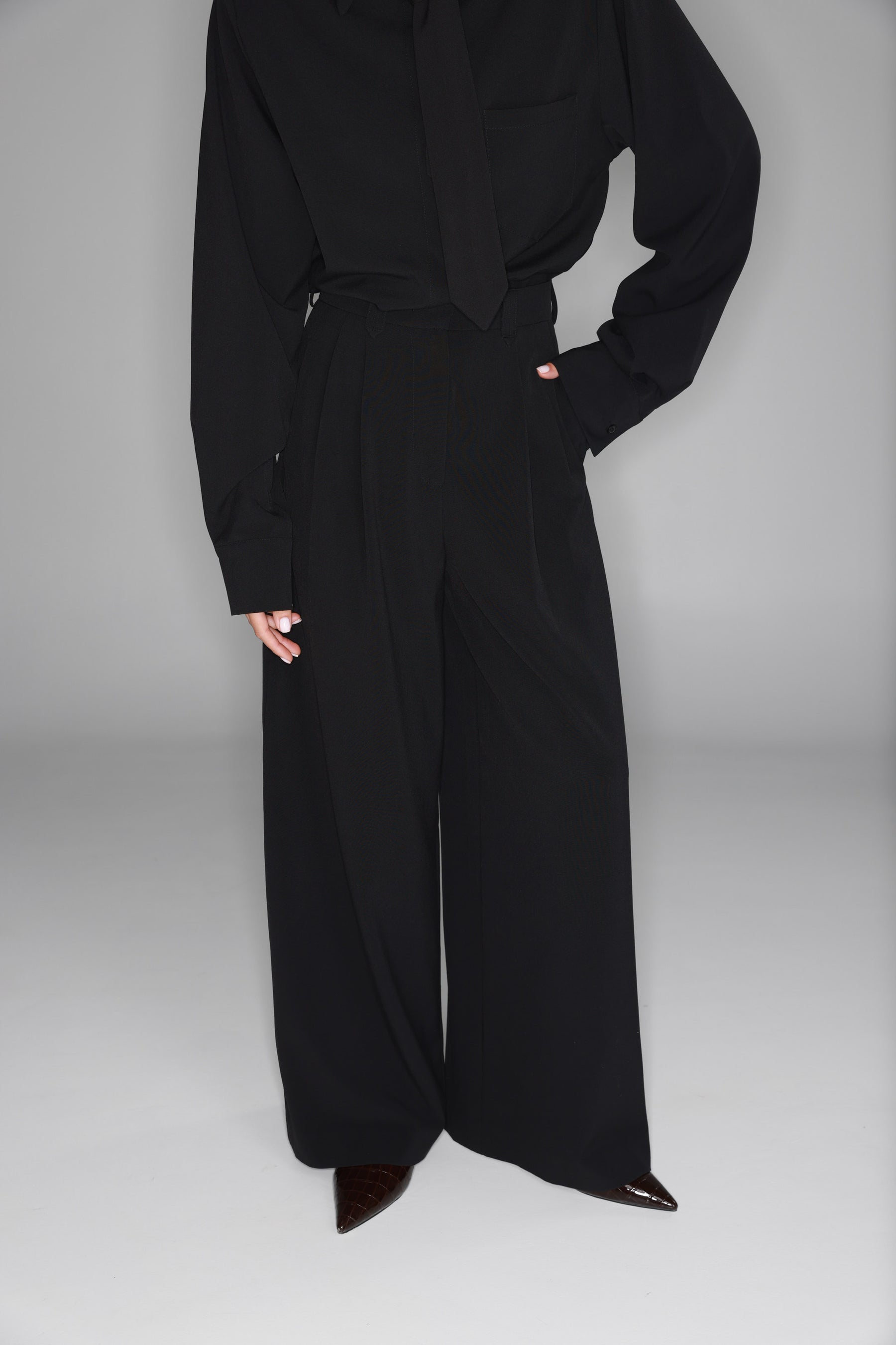 מכנסי מרגי שחורים