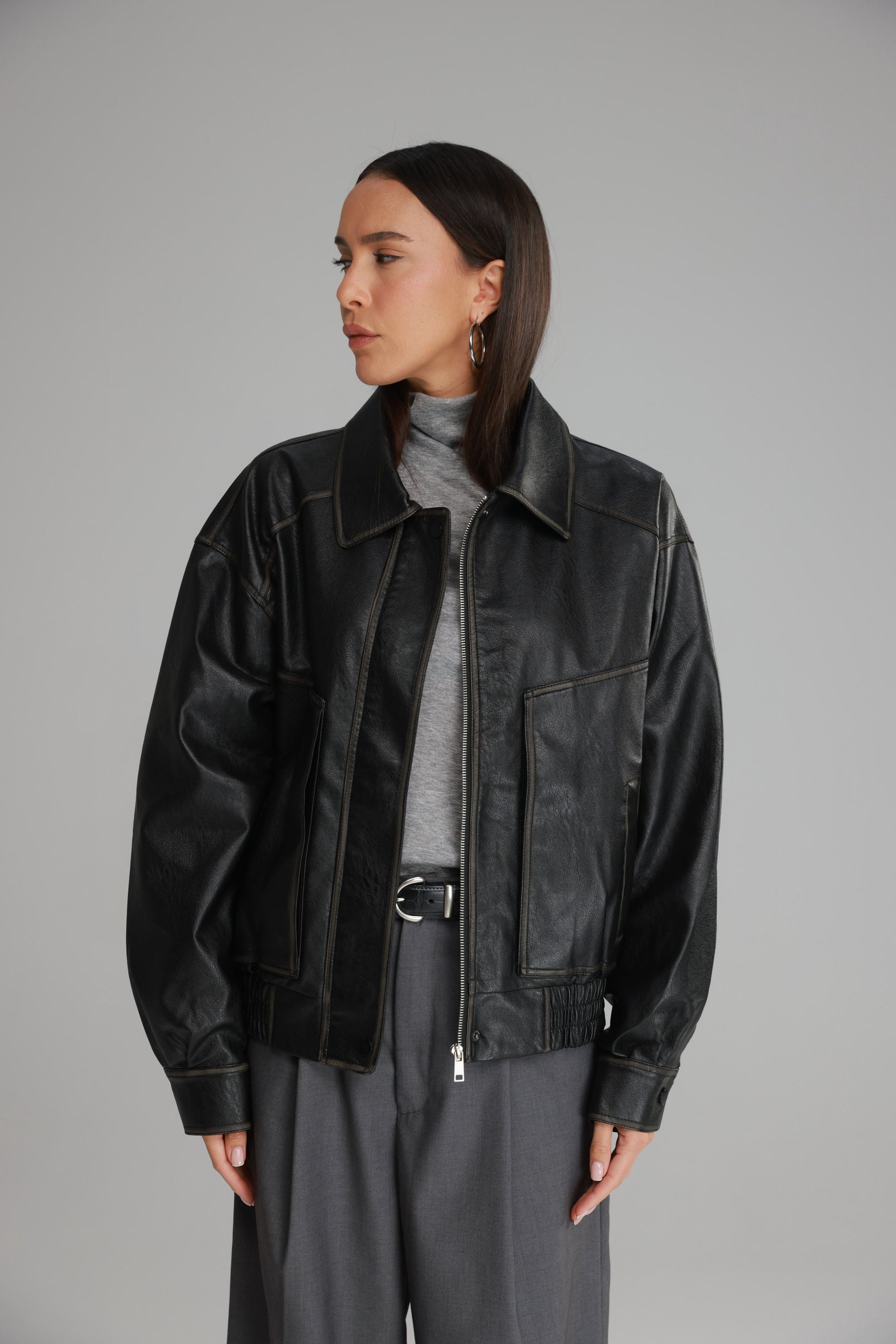 מעיל רובי דמוי עור שחור