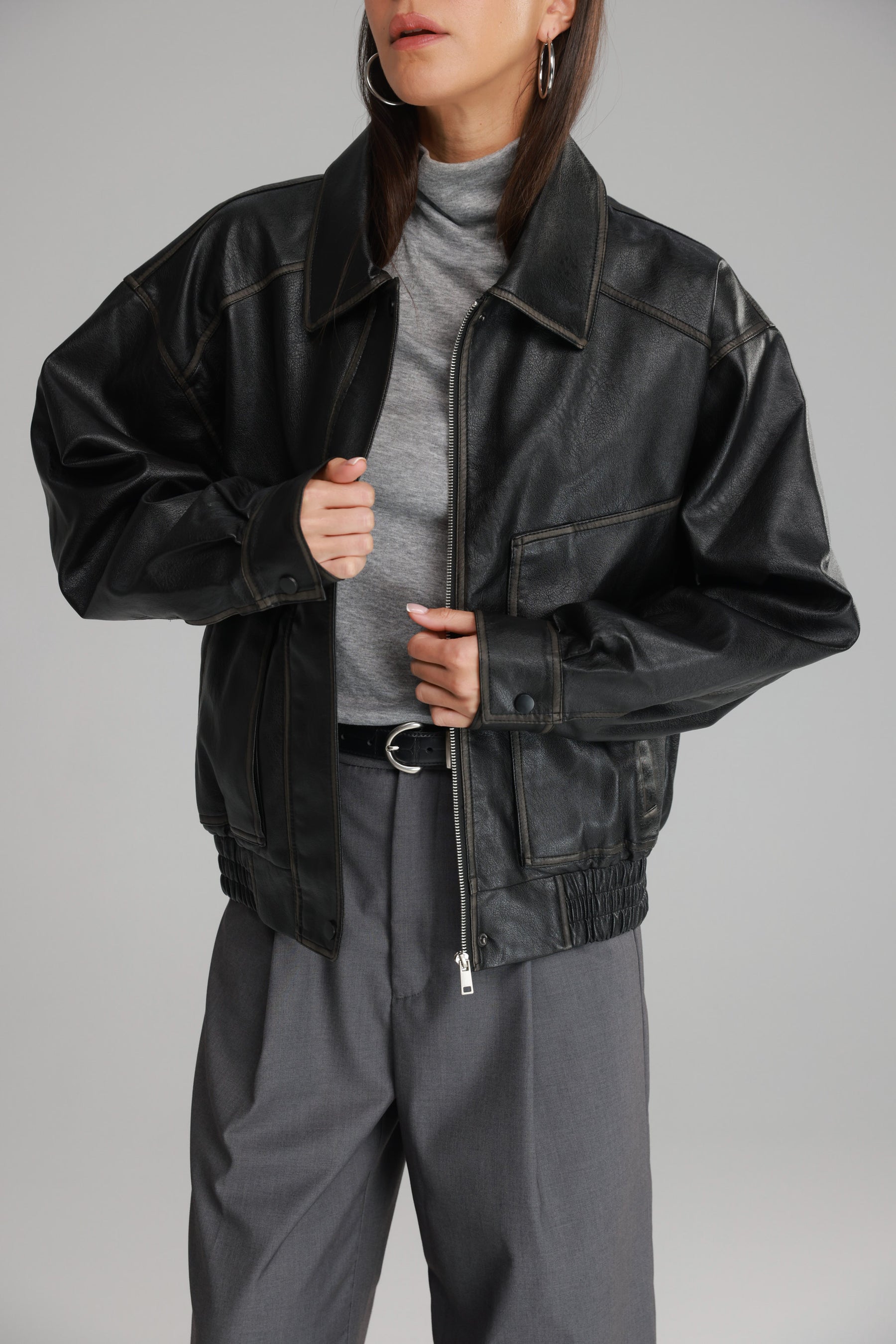 מעיל רובי דמוי עור שחור