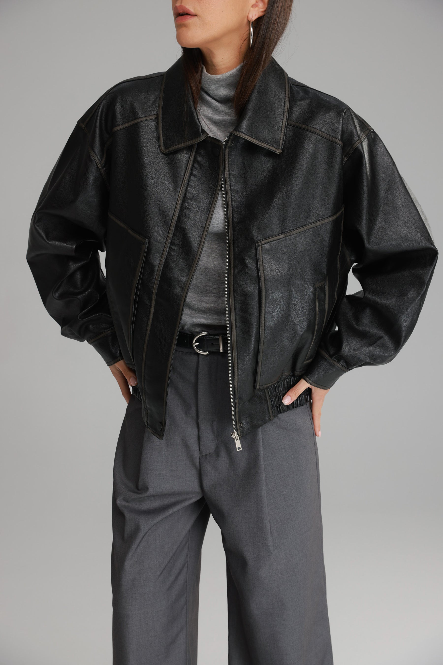 מעיל רובי דמוי עור שחור