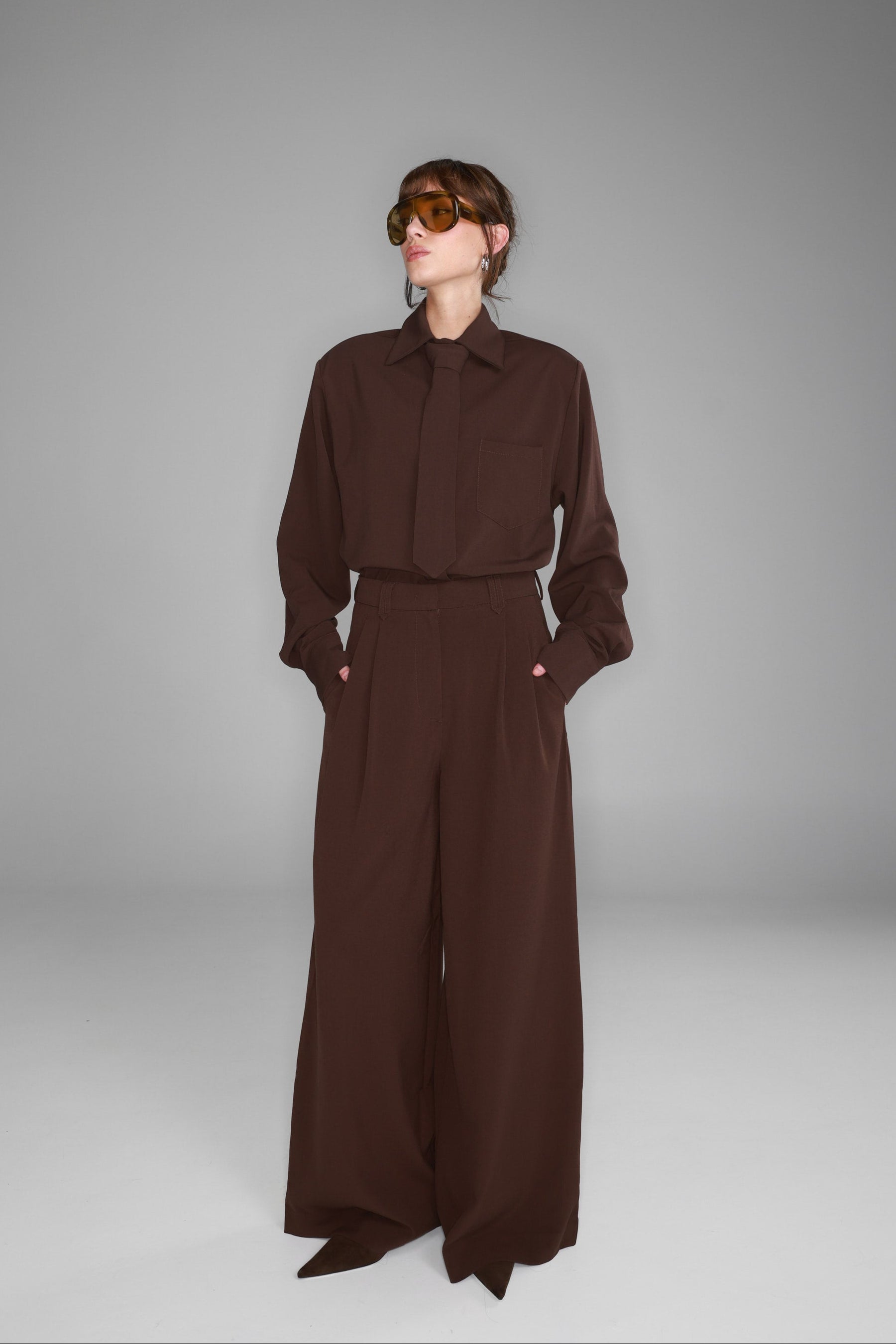 מכנסי מרגי חומים