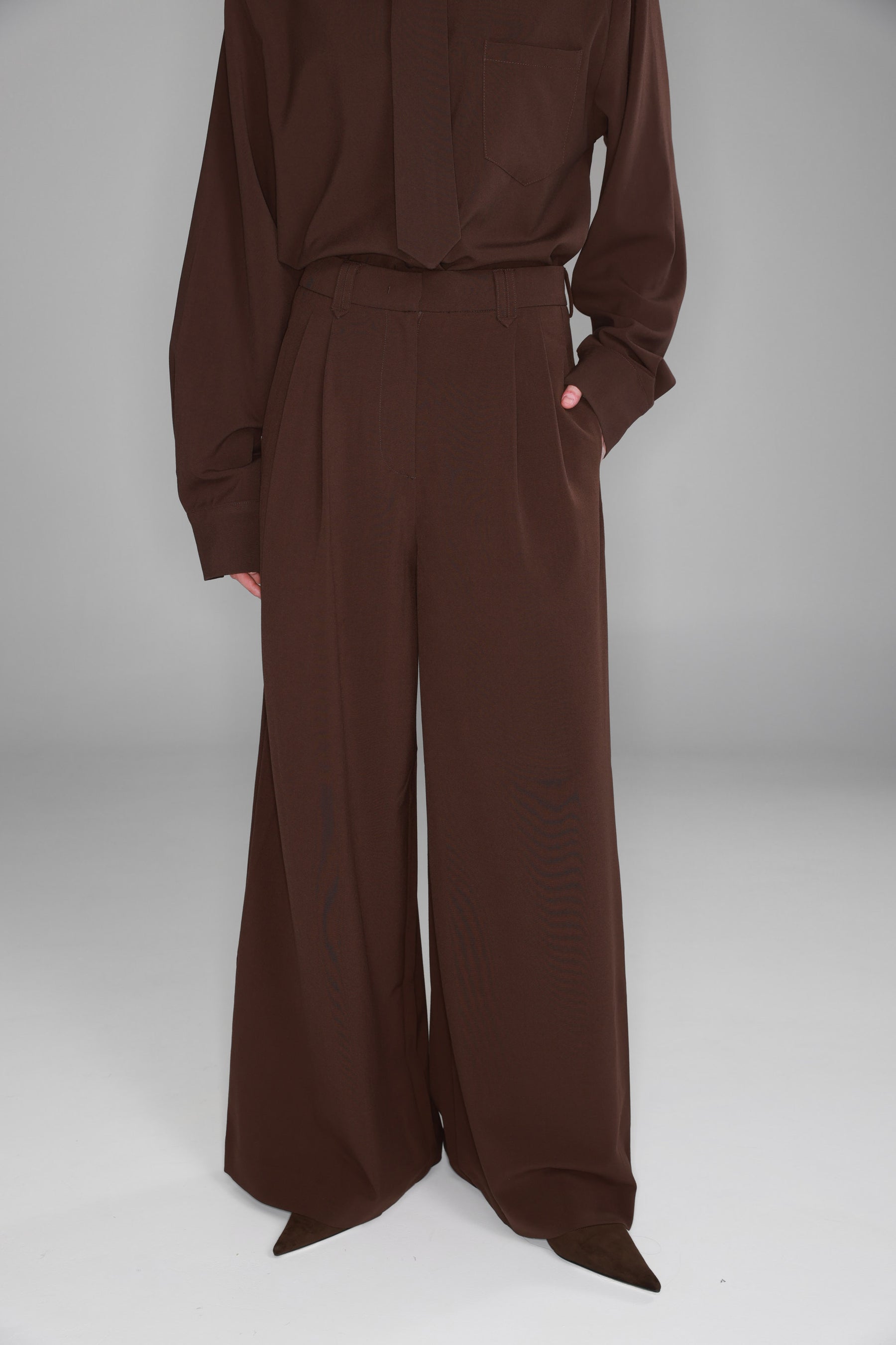 מכנסי מרגי חומים