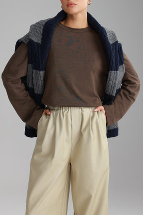 חולצת רורי חום כהה