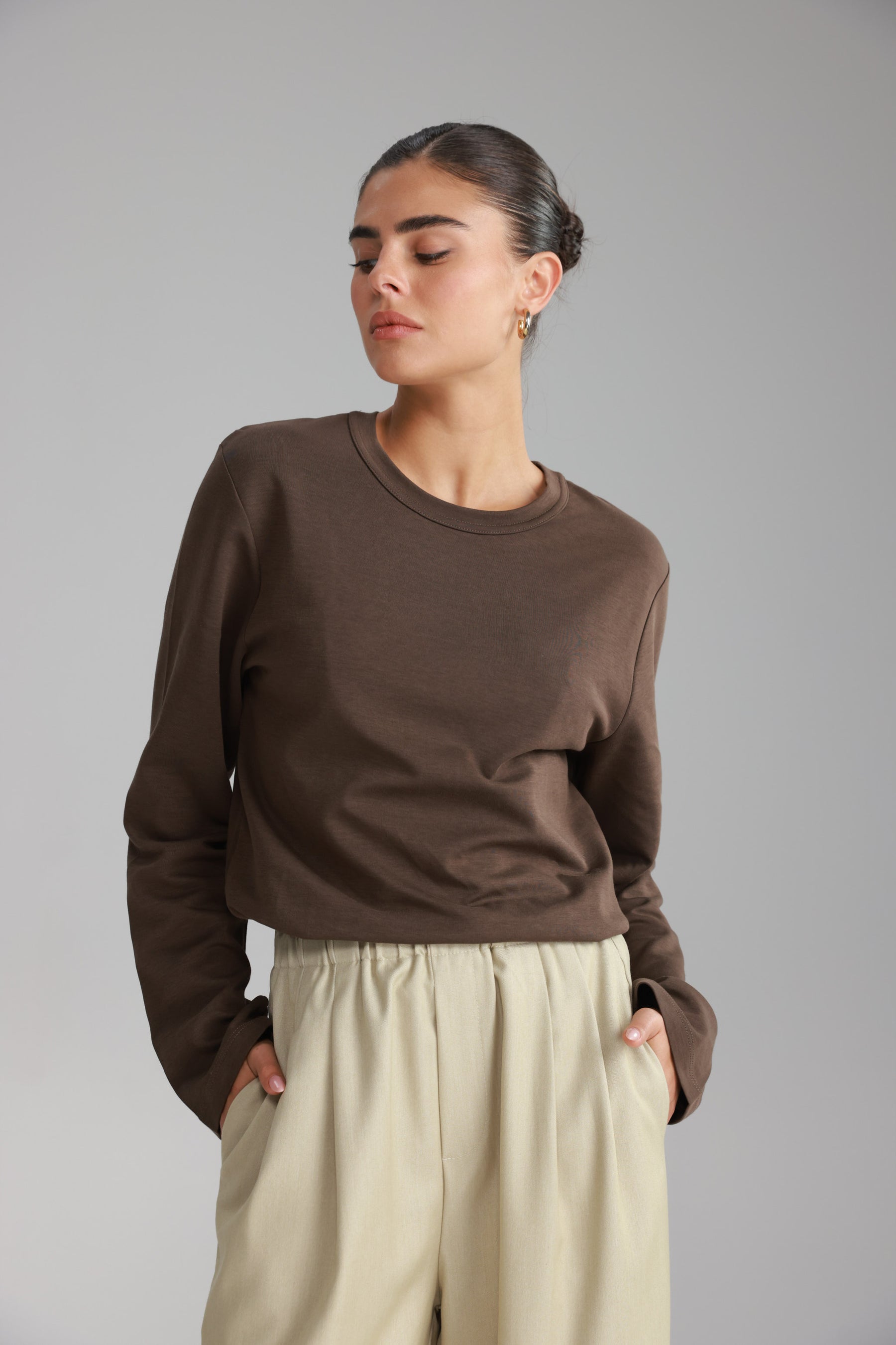 חולצת רורי חום כהה