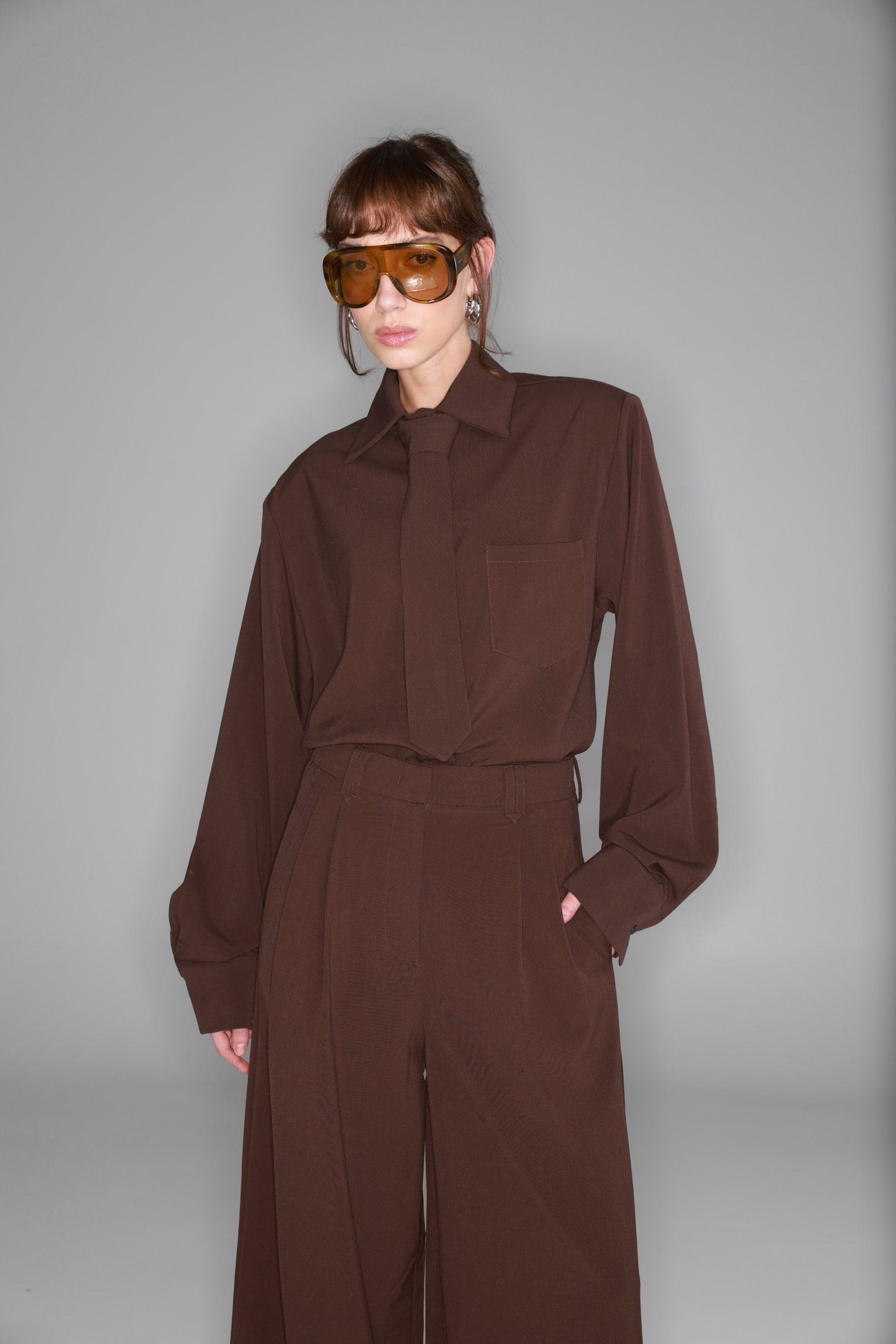 חולצת ג'יימס חומה