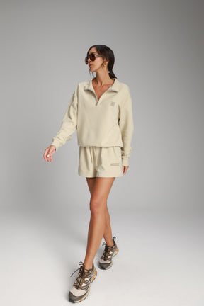 חליפת לאיה בז'