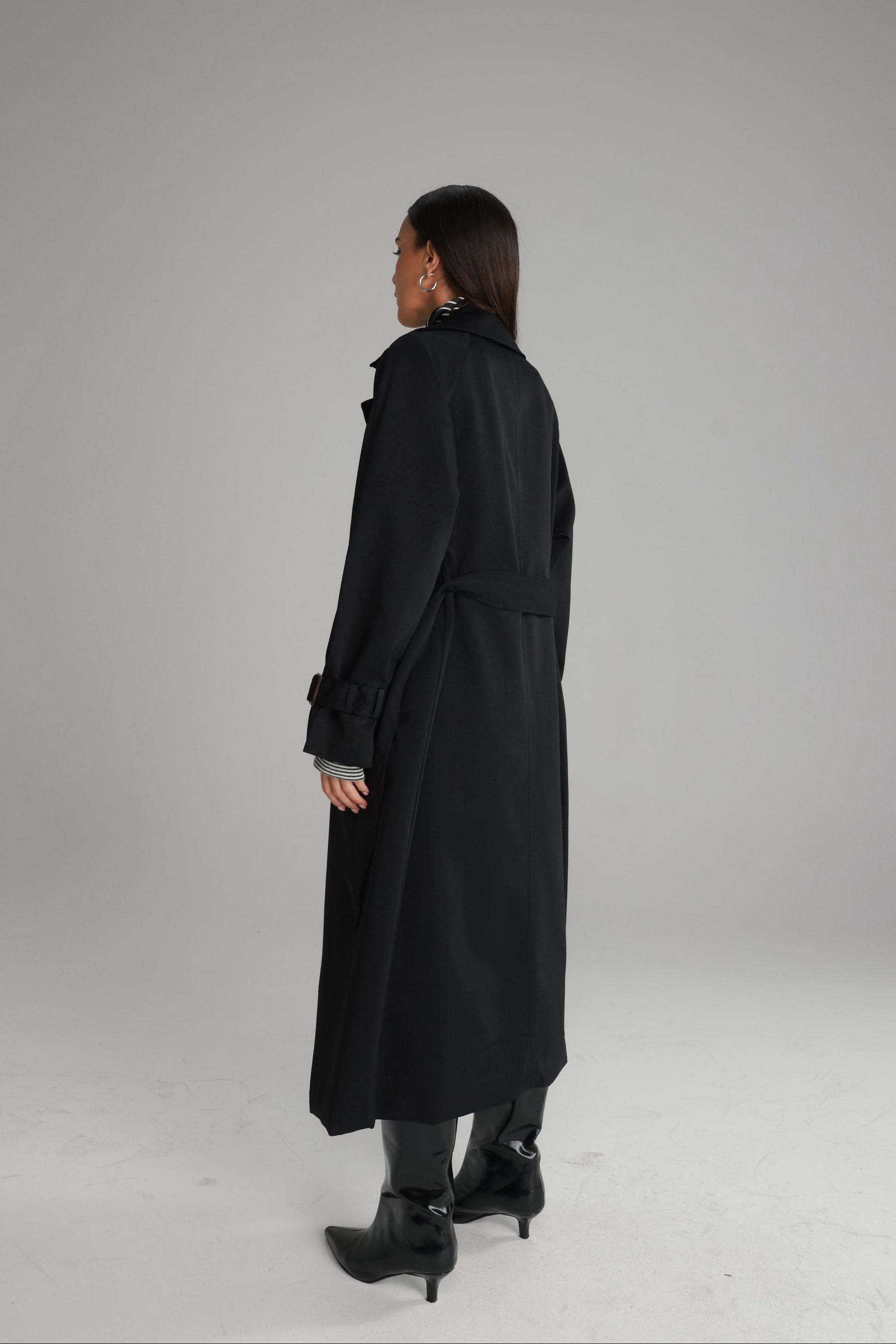 טרנץ' מייק שחור