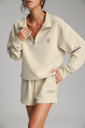 חליפת לאיה בז'