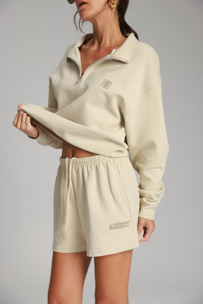 חליפת לאיה בז'