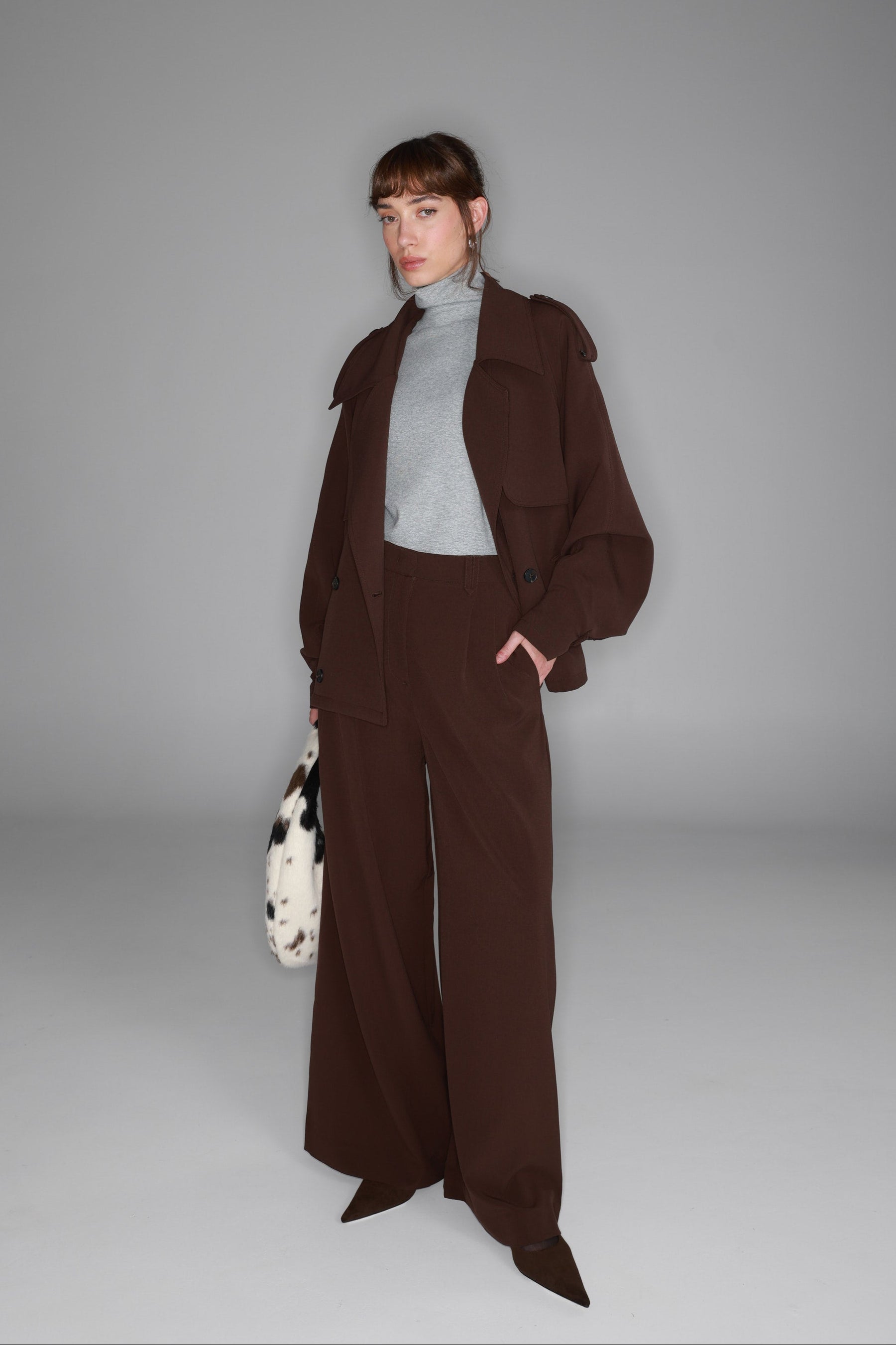 טרנץ' אנריקה חום כהה