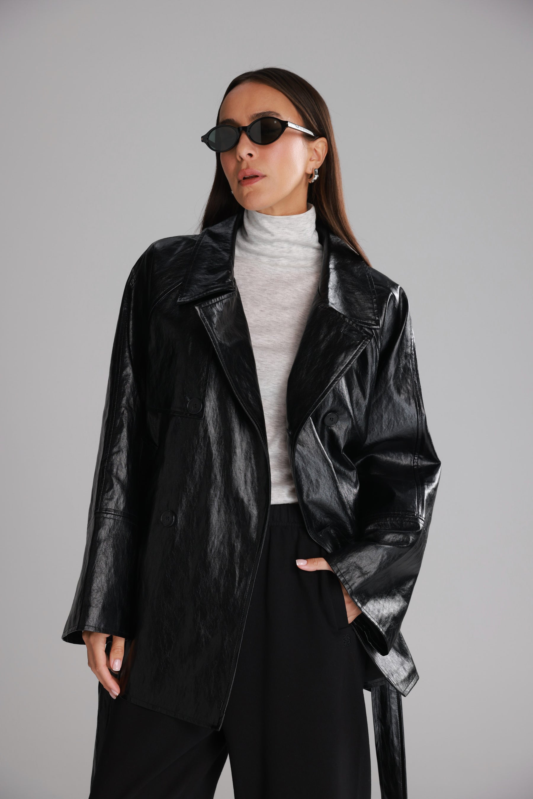 מעיל רודי דמוי עור שחור