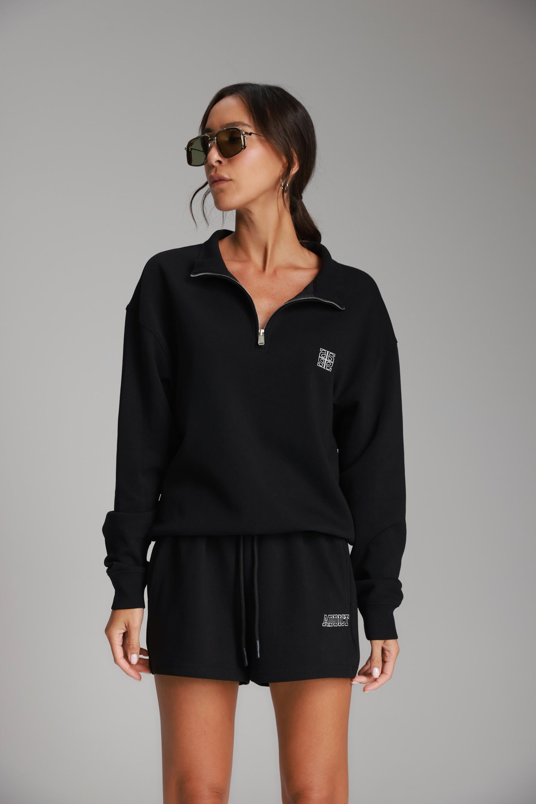 חליפת לאיה שחור