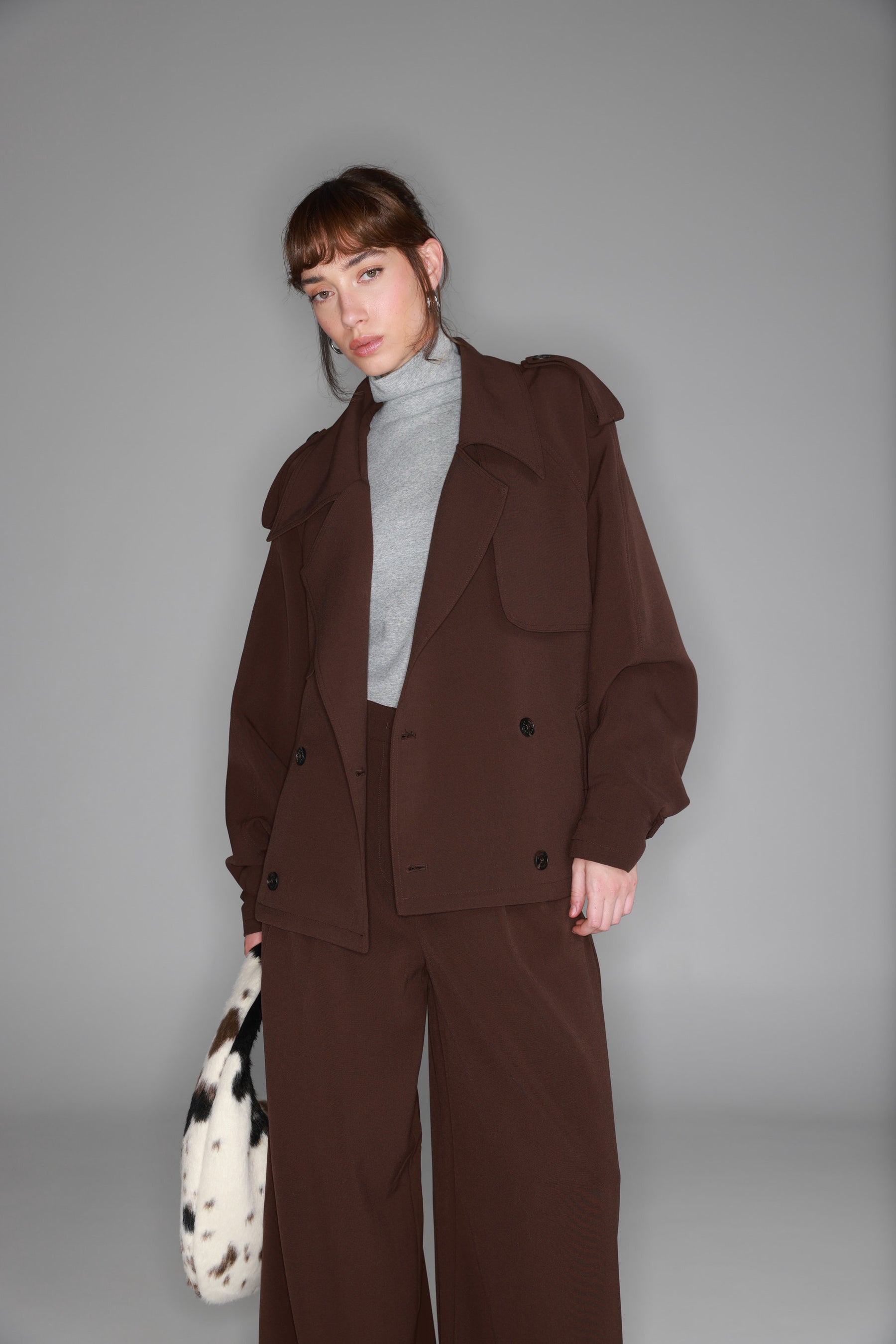 טרנץ' אנריקה חום כהה