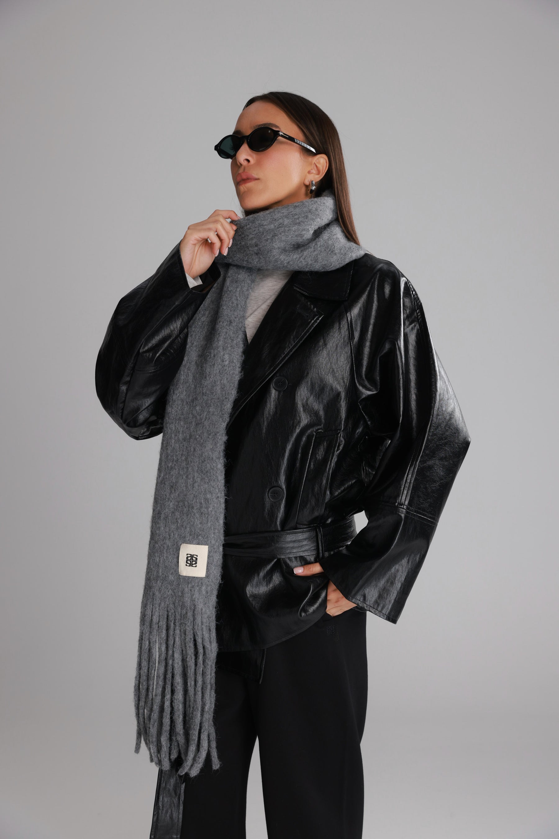 צעיף ננסי אפור