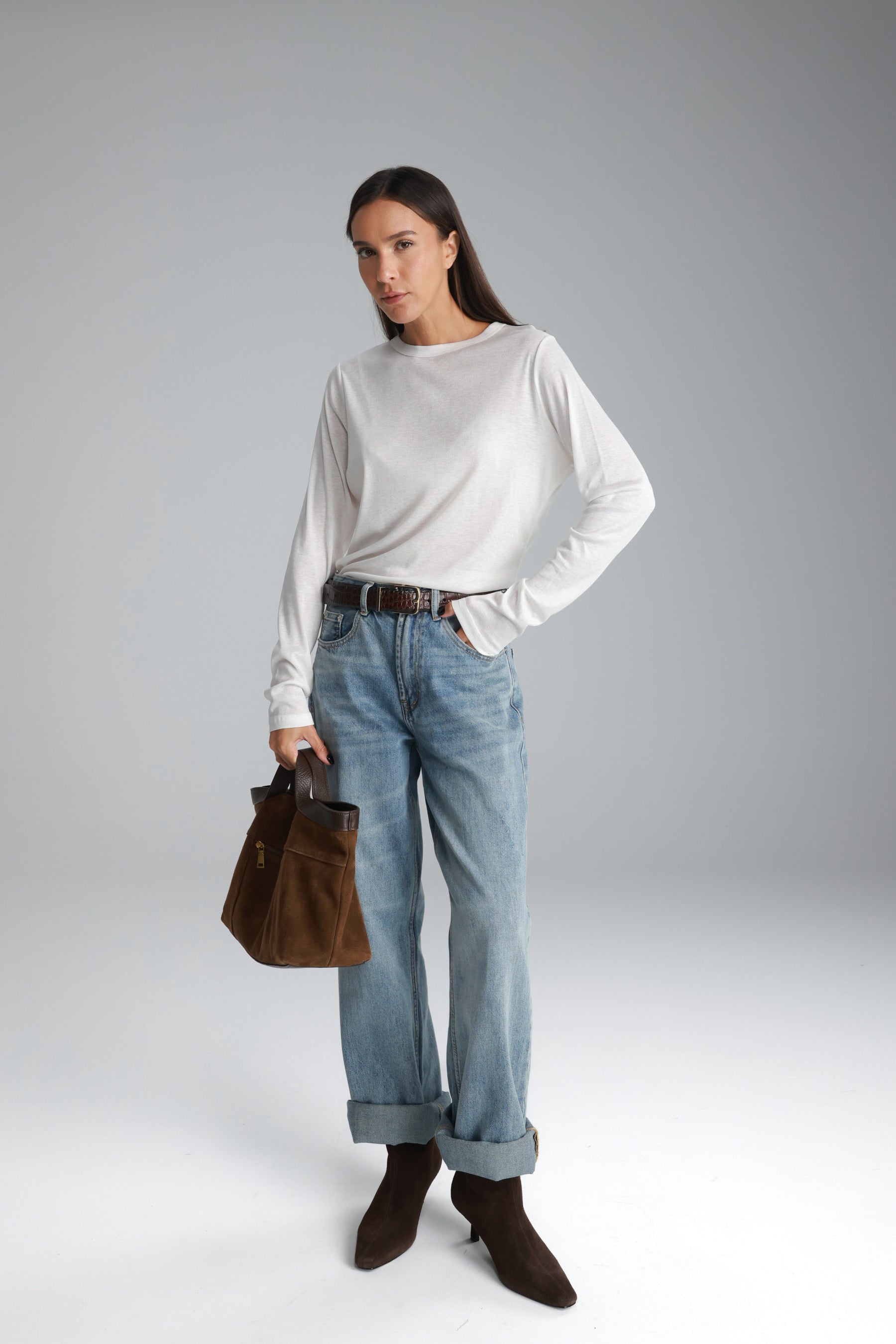 חולצת ניקי לבנה