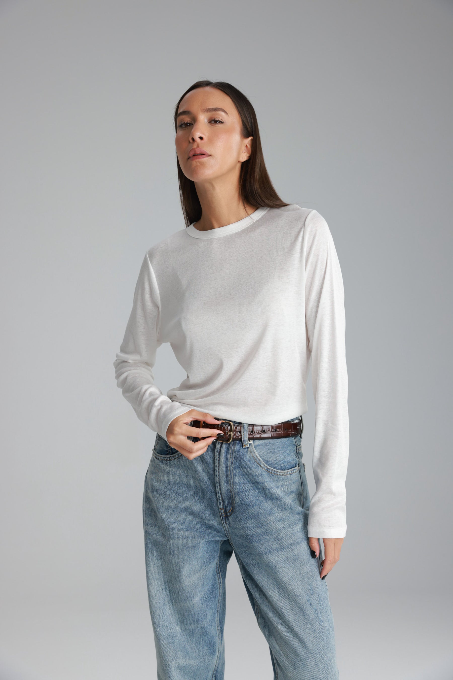 חולצת ניקי לבנה