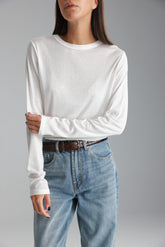 חולצת ניקי לבנה