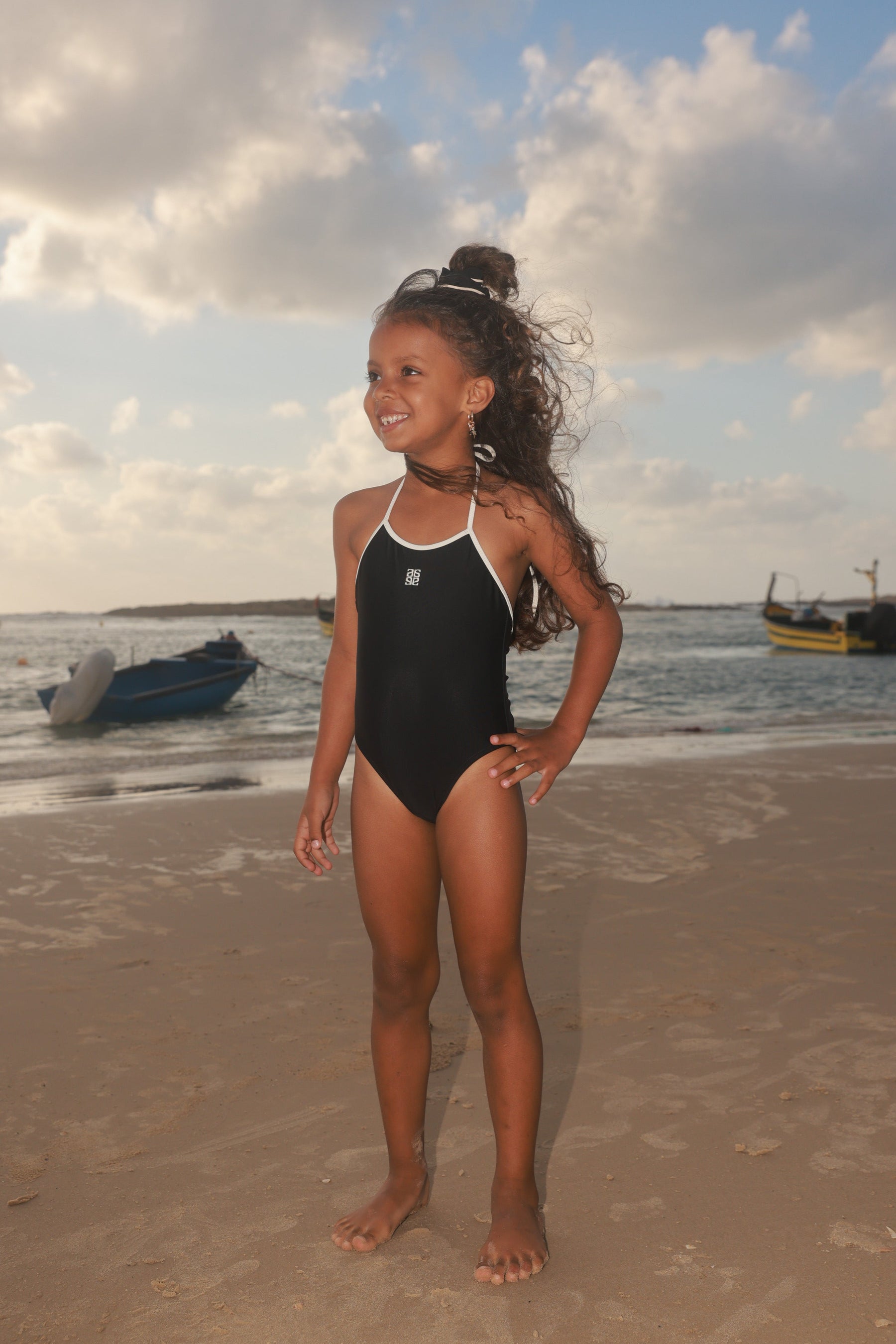 Kali One Piece Black/cream