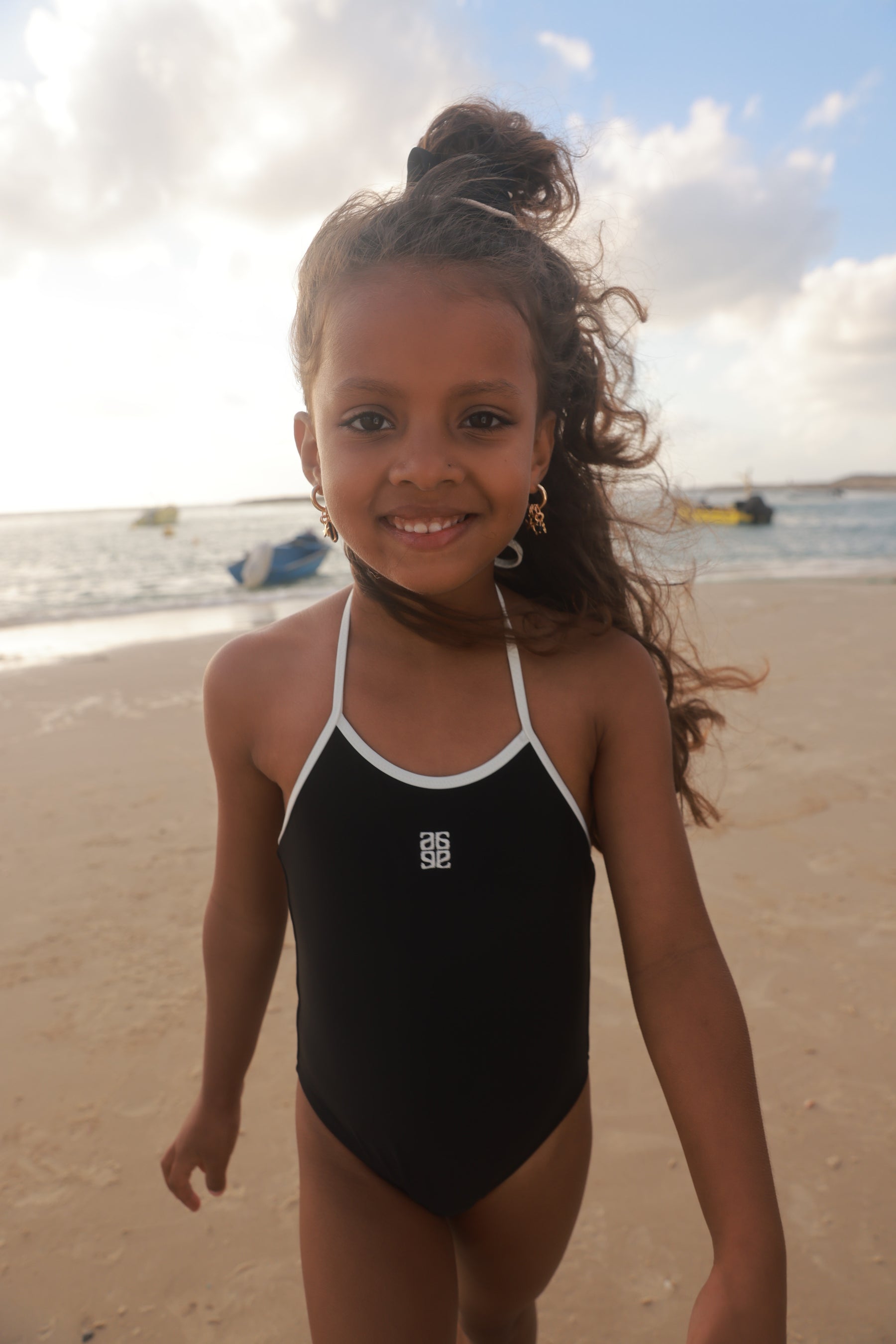 Kali One Piece Black/cream