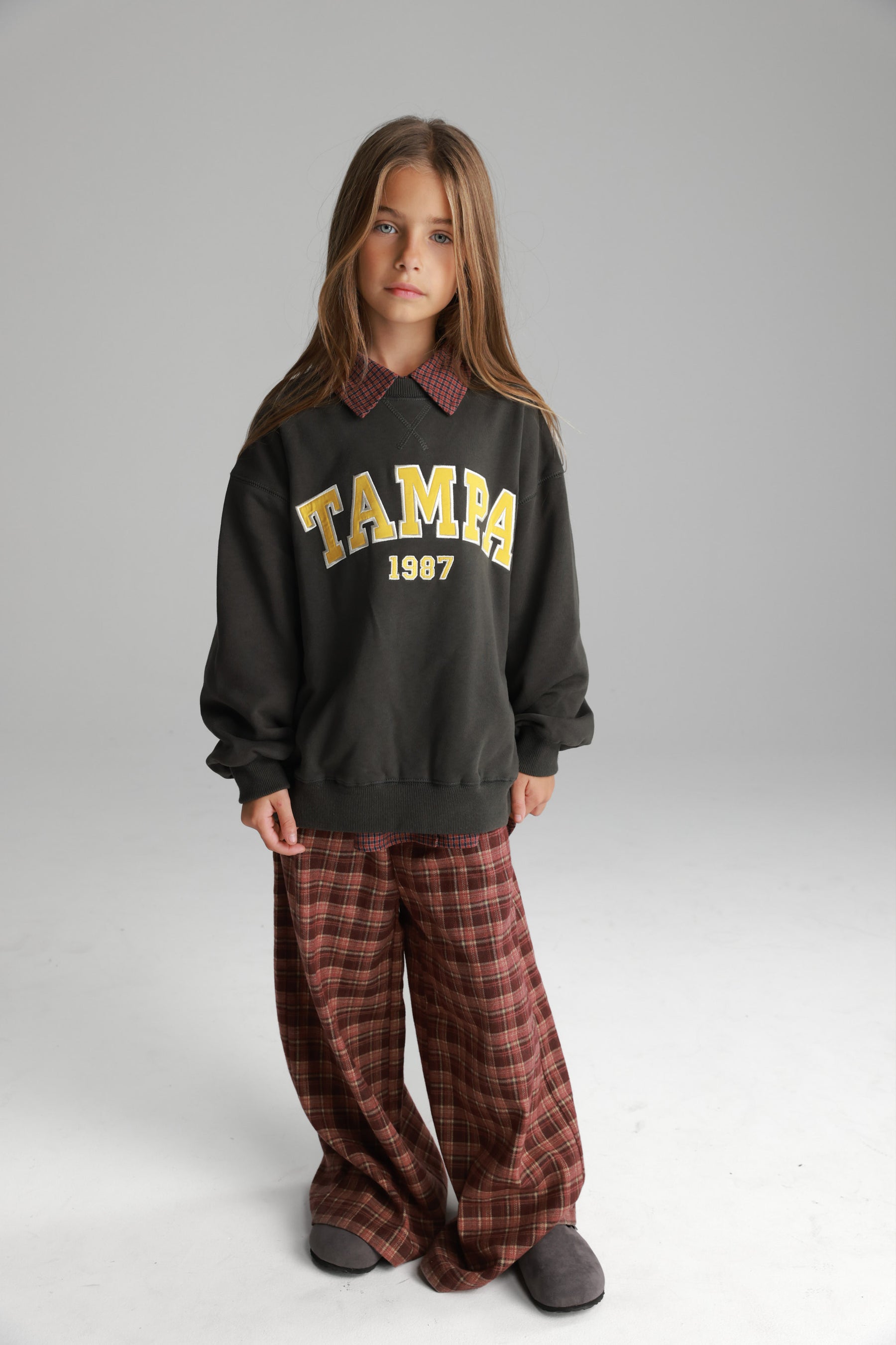 סוויטשירט ביילס אפור כהה