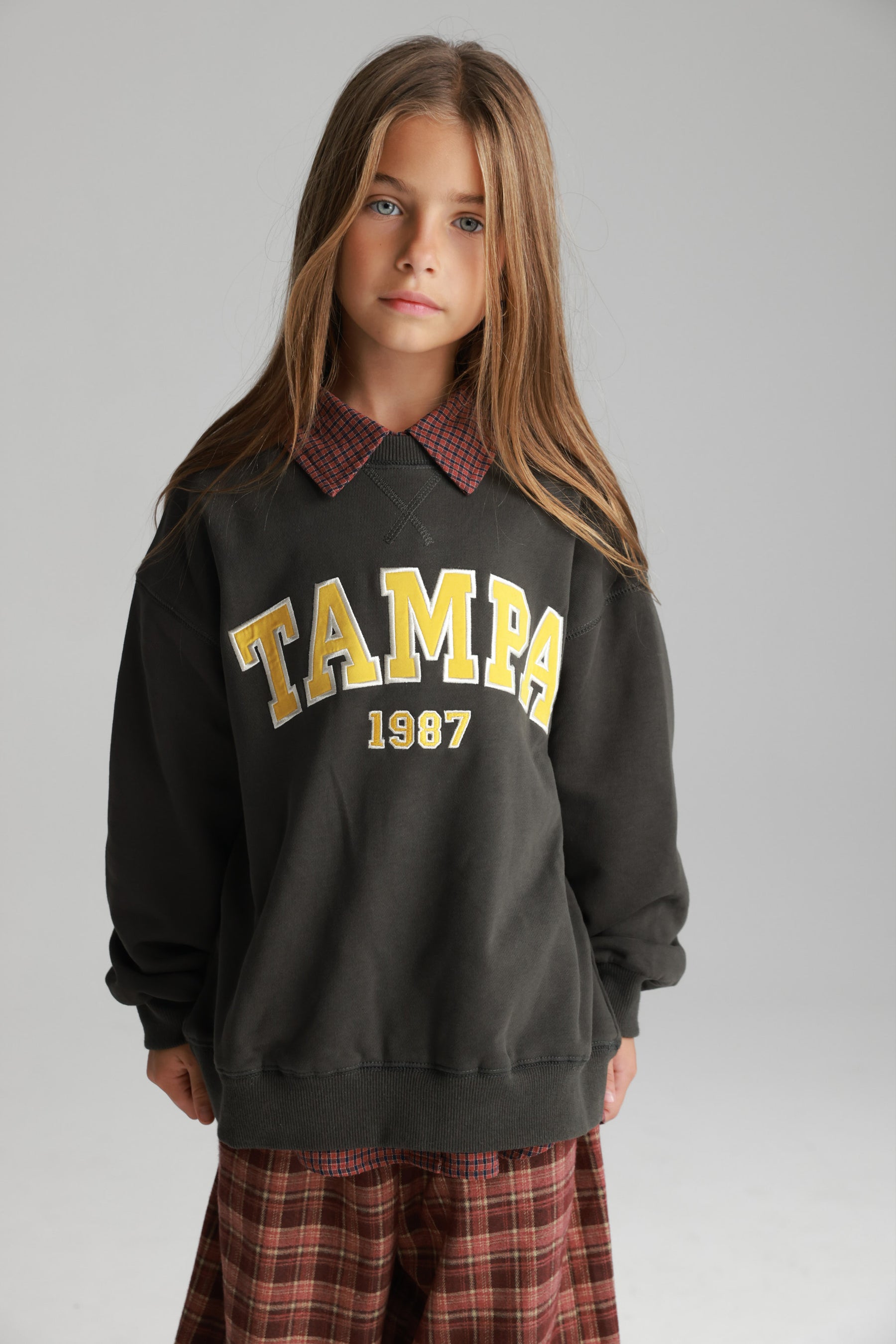 סוויטשירט ביילס אפור כהה