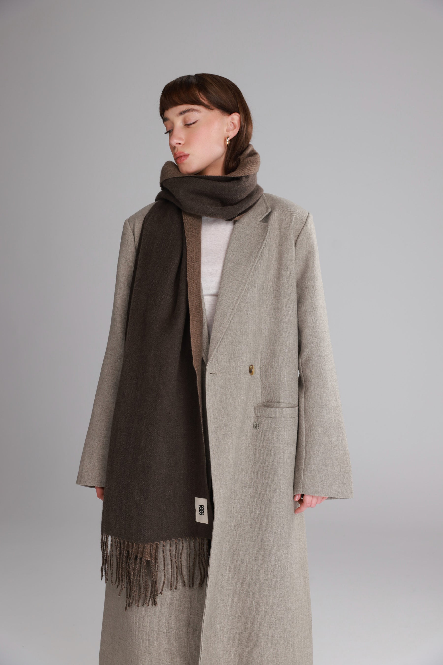 צעיף ברטו חום כהה