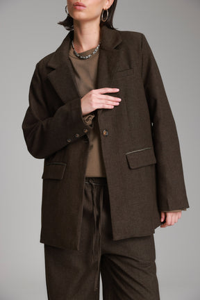 בלייזר איליי חום כהה