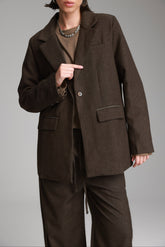 בלייזר איליי חום כהה