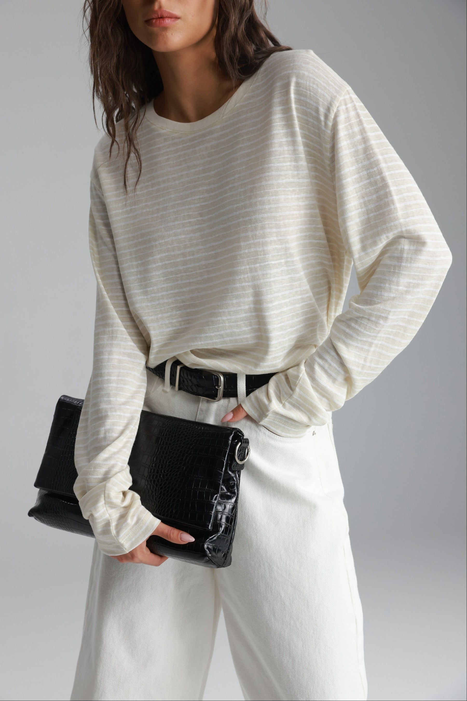 חולצת מורנה פסים שמנת/לבן