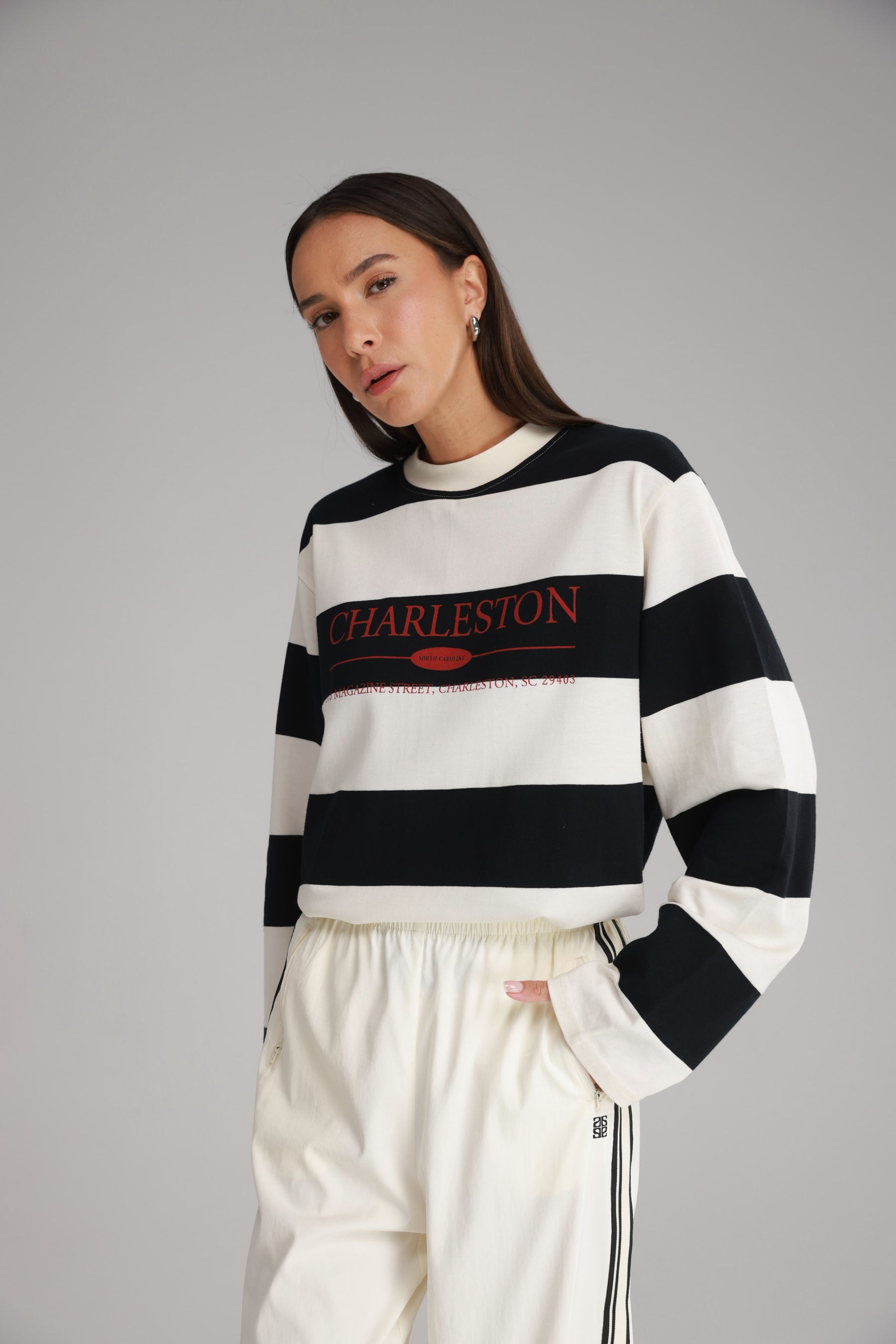 חולצת ג'ורג'ינה שחור/שמנת