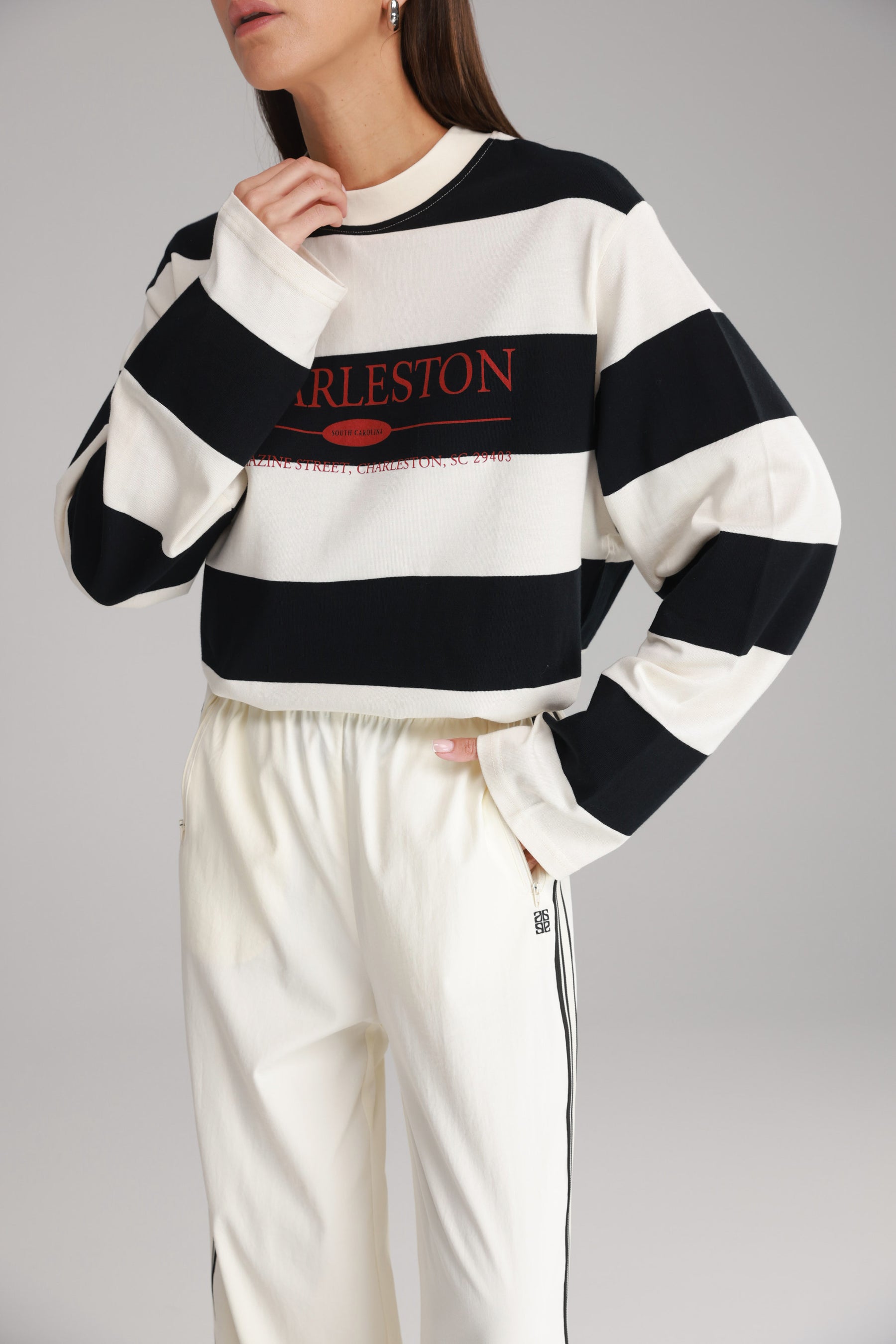 חולצת ג'ורג'ינה שחור/שמנת