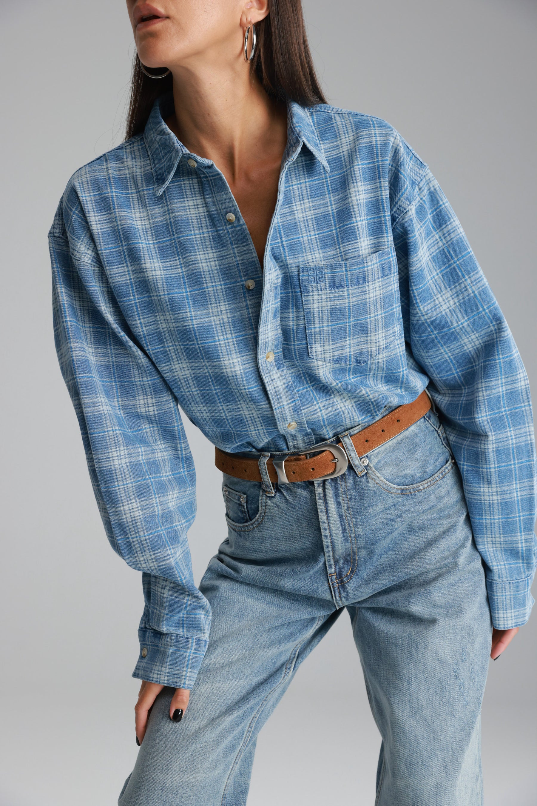 חולצת ג'וי מכופתרת ג'ינס כחול בהיר