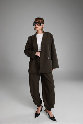 בלייזר הנרי משובץ