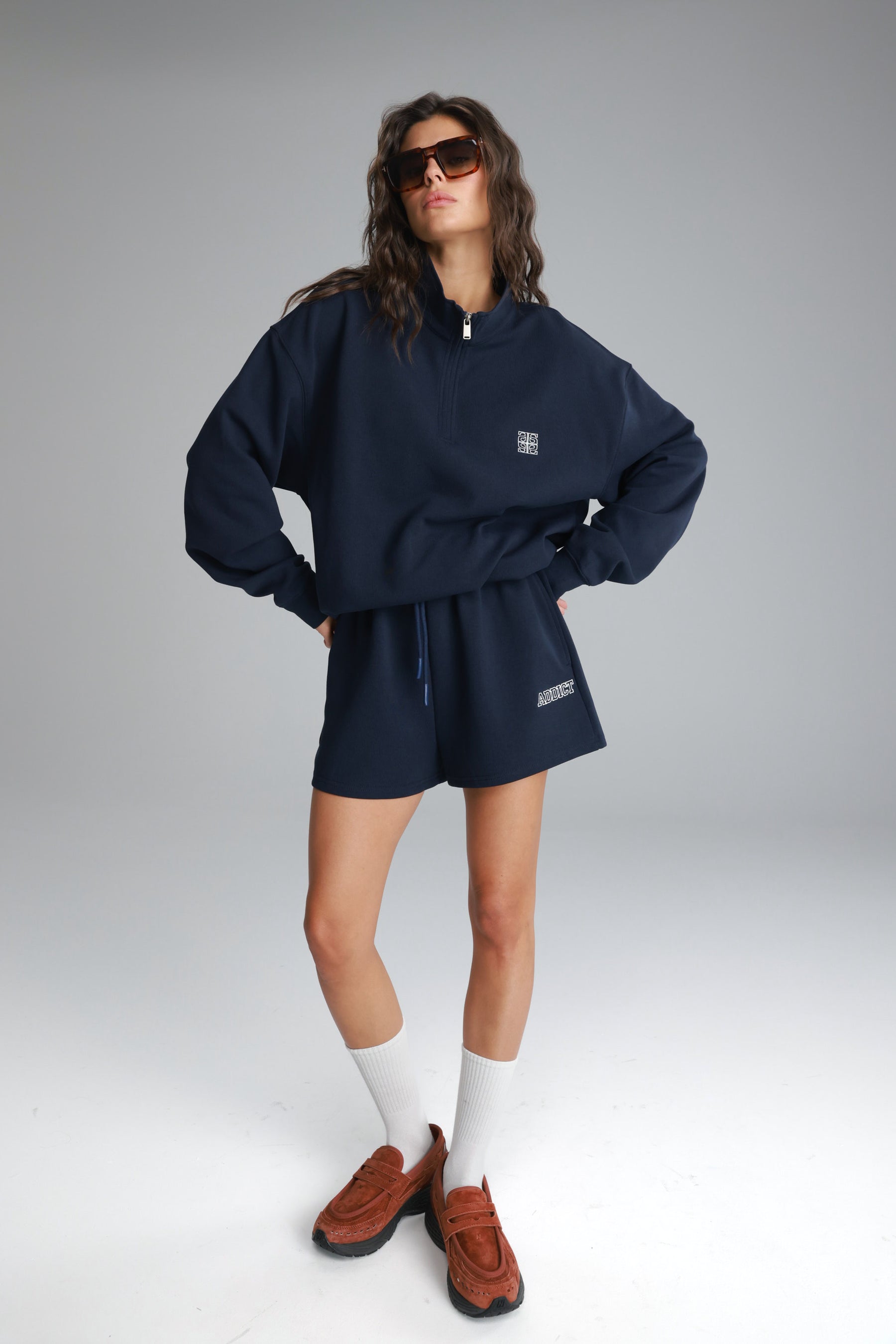 חליפת לאיה נייבי