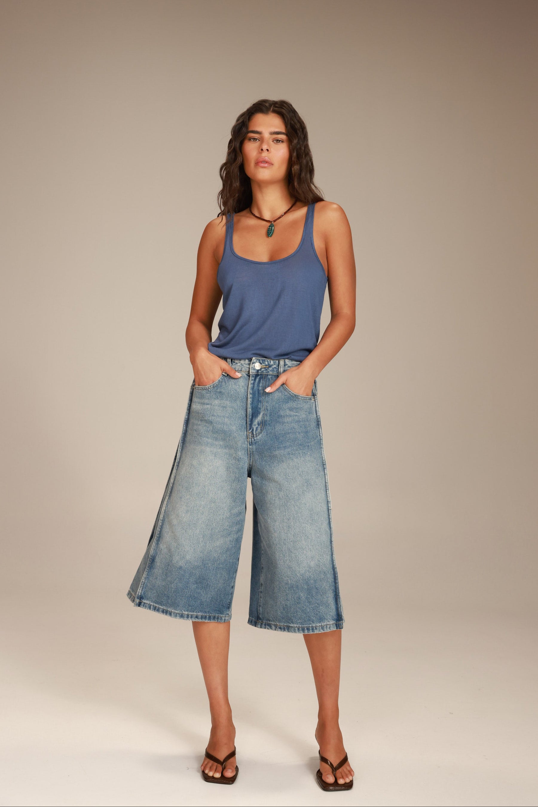 ג'ינס נאמס כחול