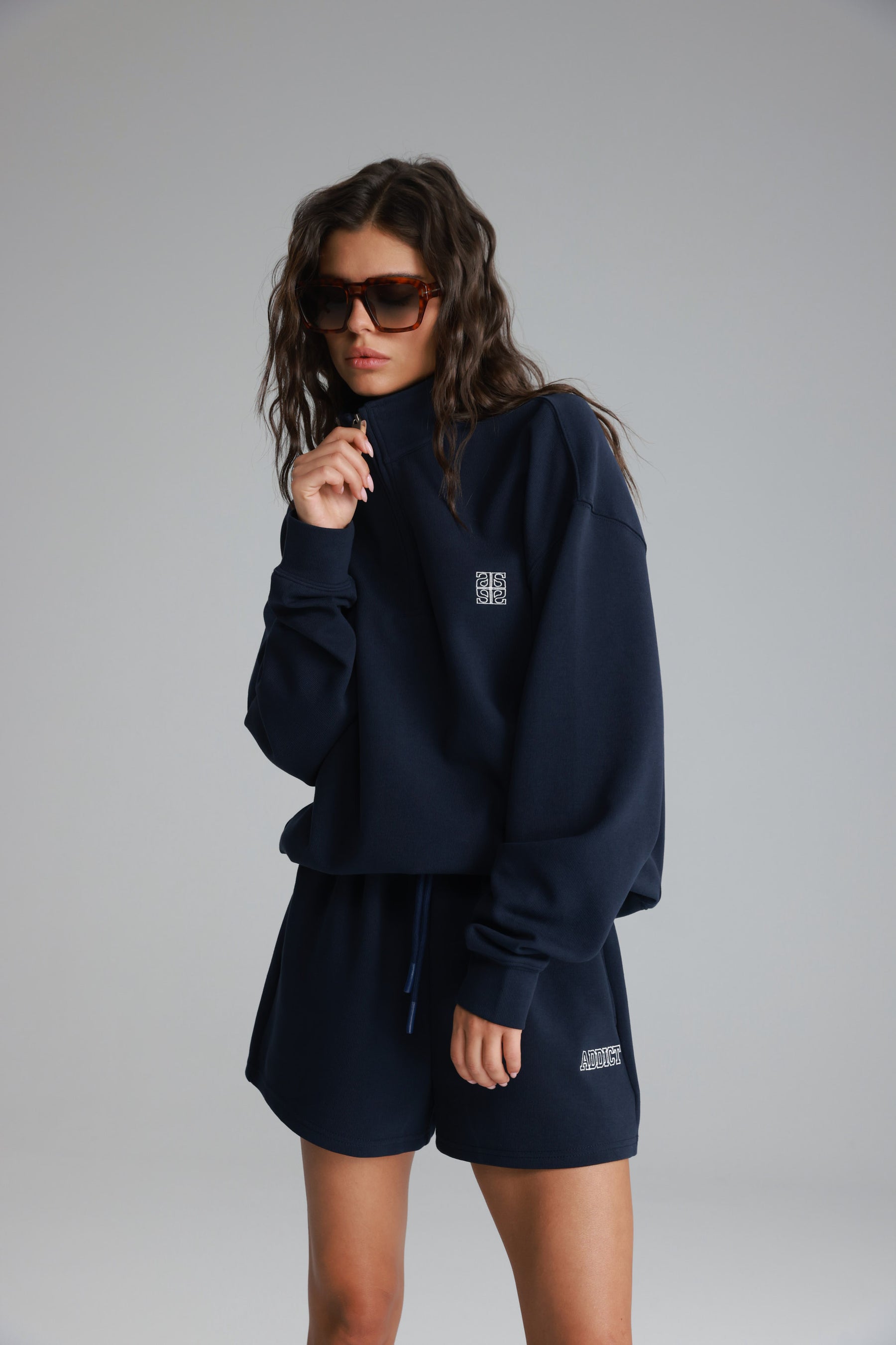 חליפת לאיה נייבי