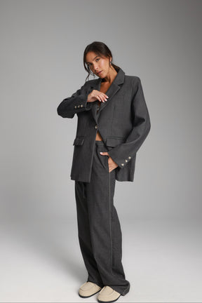 מכנסי איליי אפורים