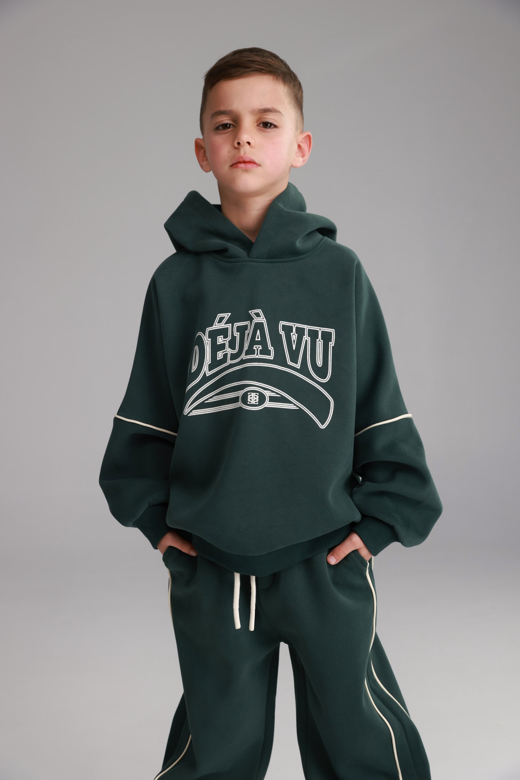 חליפת ניקו ירוקה