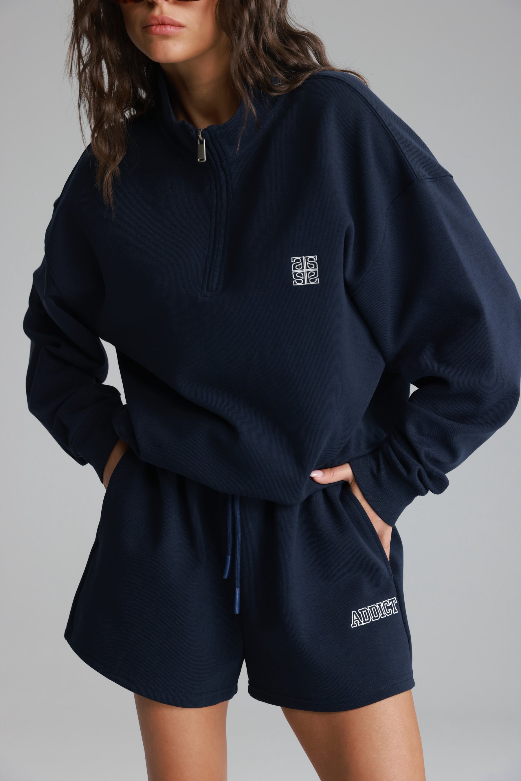 חליפת לאיה נייבי